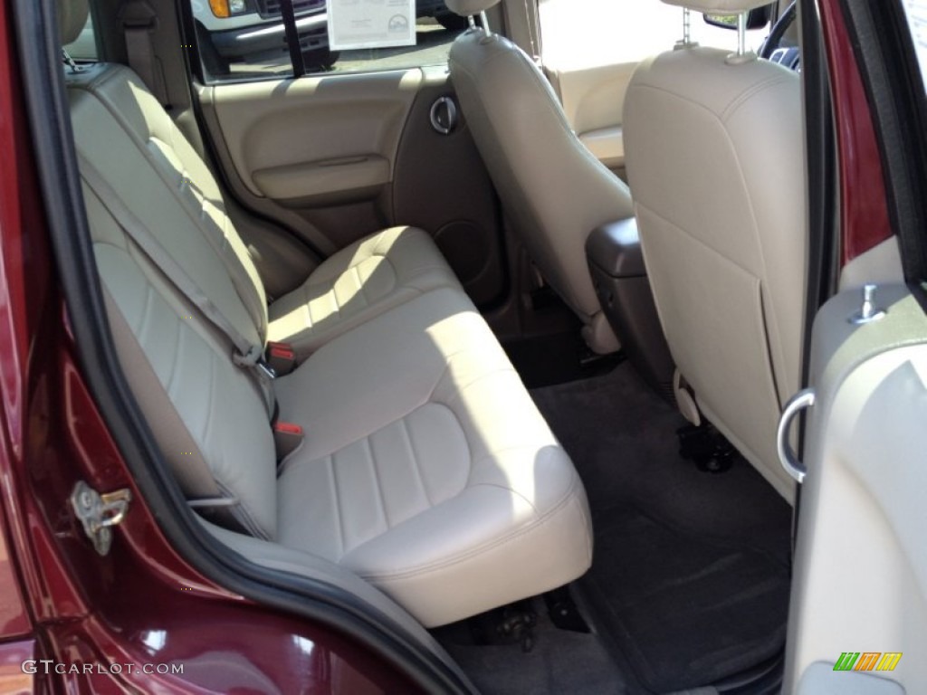 2003 Liberty Limited 4x4 - Dark Garnet Red Pearl / Light Taupe/Dark Slate Gray photo #14