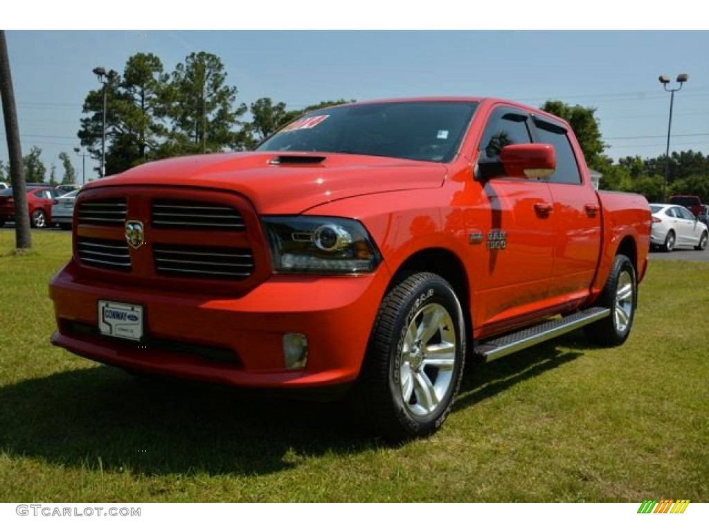 2014 1500 Sport Crew Cab 4x4 - Flame Red / Black photo #1