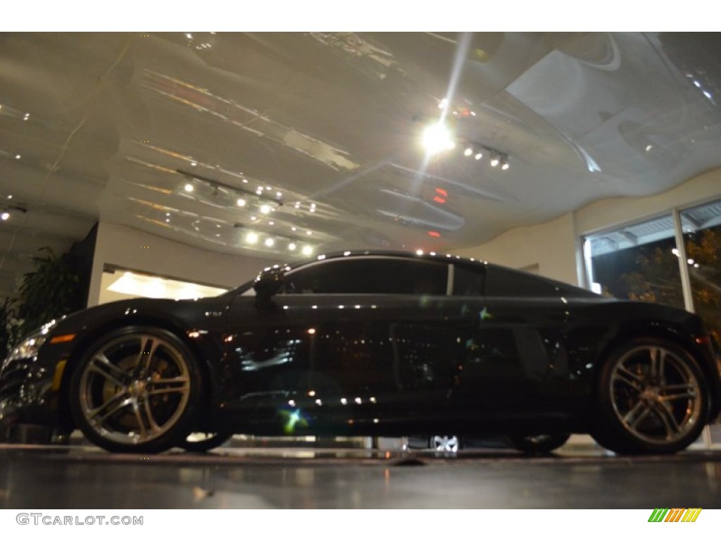 2011 R8 5.2 FSI quattro - Phantom Black Pearl Effect / Black Fine Nappa Leather photo #10