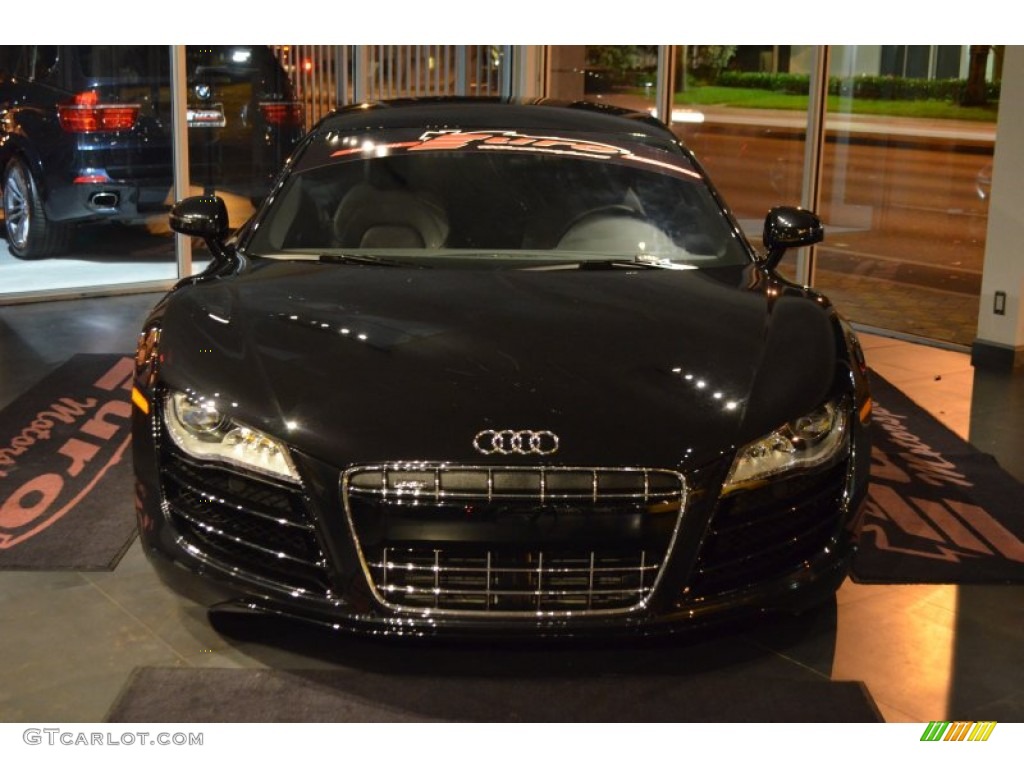 2011 R8 5.2 FSI quattro - Phantom Black Pearl Effect / Black Fine Nappa Leather photo #13