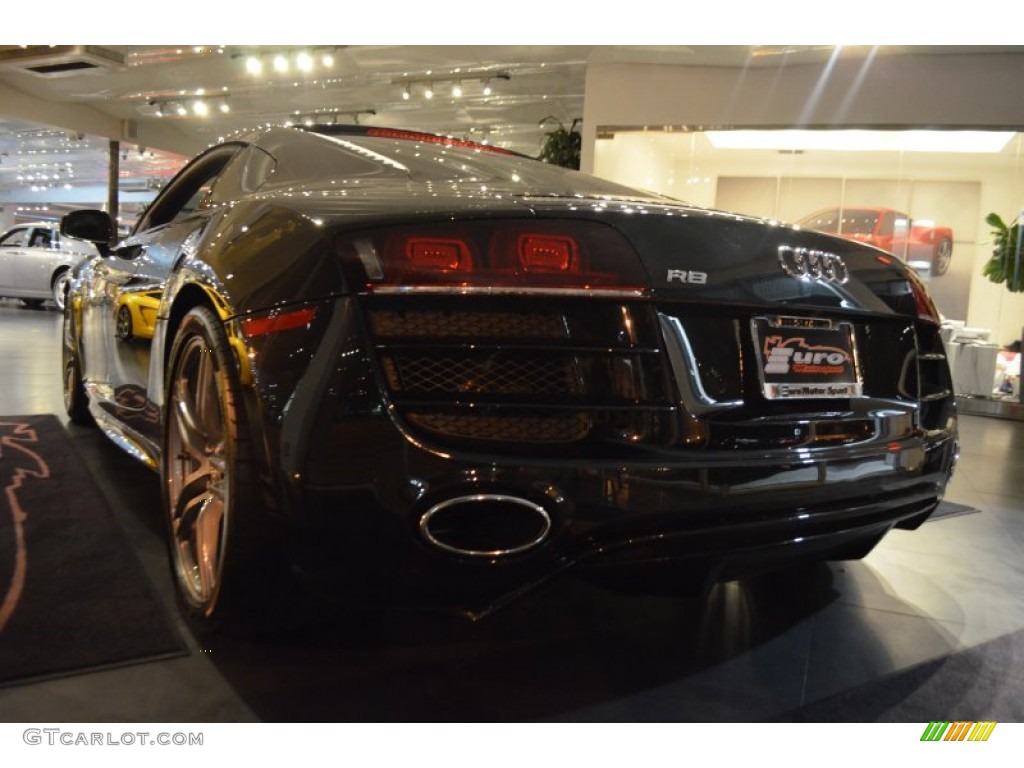 2011 R8 5.2 FSI quattro - Phantom Black Pearl Effect / Black Fine Nappa Leather photo #16