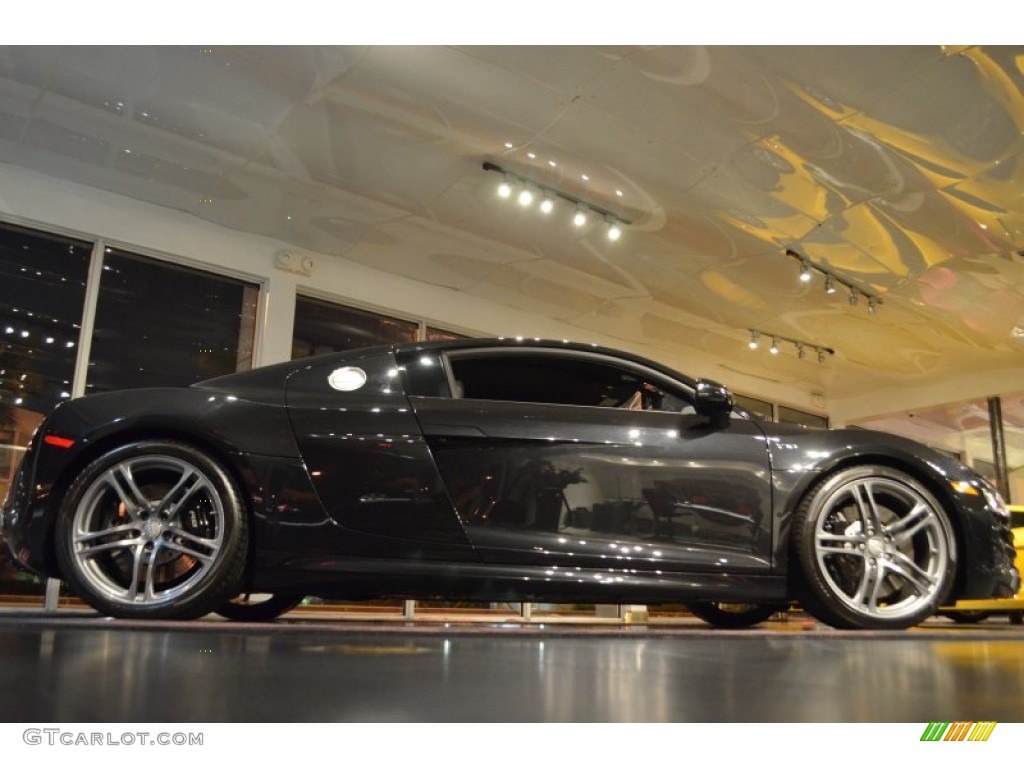 2011 R8 5.2 FSI quattro - Phantom Black Pearl Effect / Black Fine Nappa Leather photo #23
