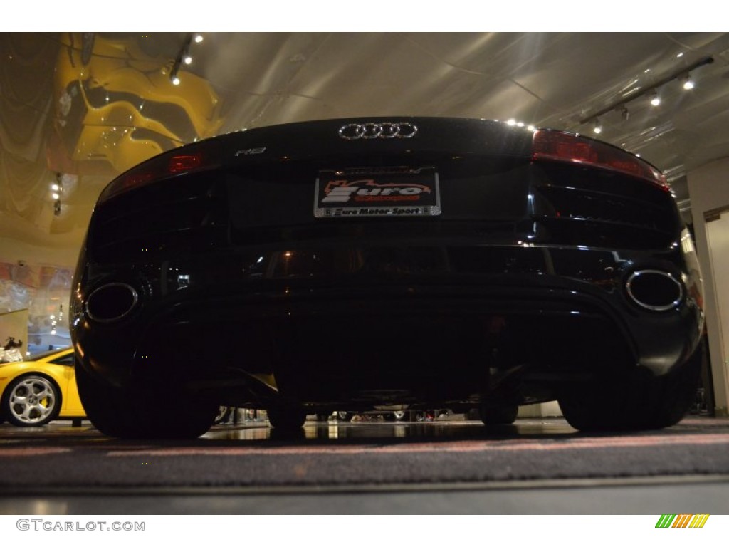 2011 R8 5.2 FSI quattro - Phantom Black Pearl Effect / Black Fine Nappa Leather photo #28
