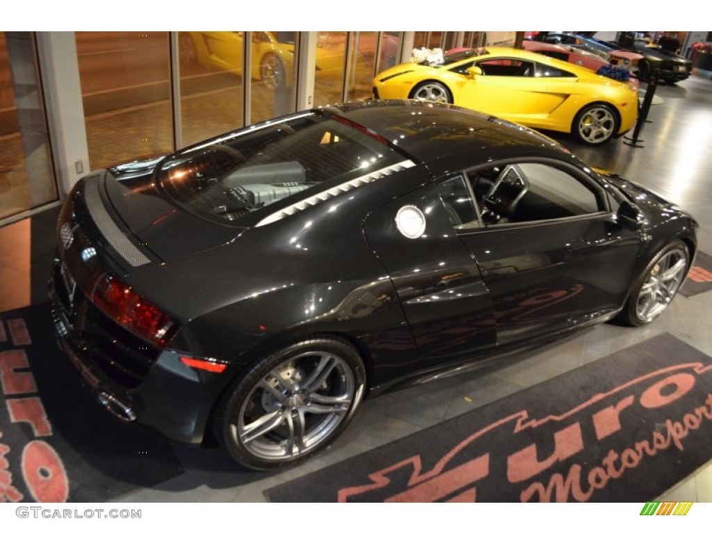 2011 R8 5.2 FSI quattro - Phantom Black Pearl Effect / Black Fine Nappa Leather photo #31