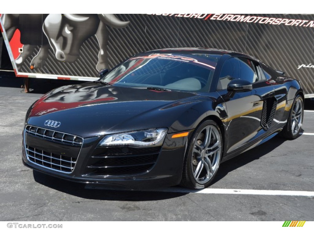 2011 R8 5.2 FSI quattro - Phantom Black Pearl Effect / Black Fine Nappa Leather photo #35