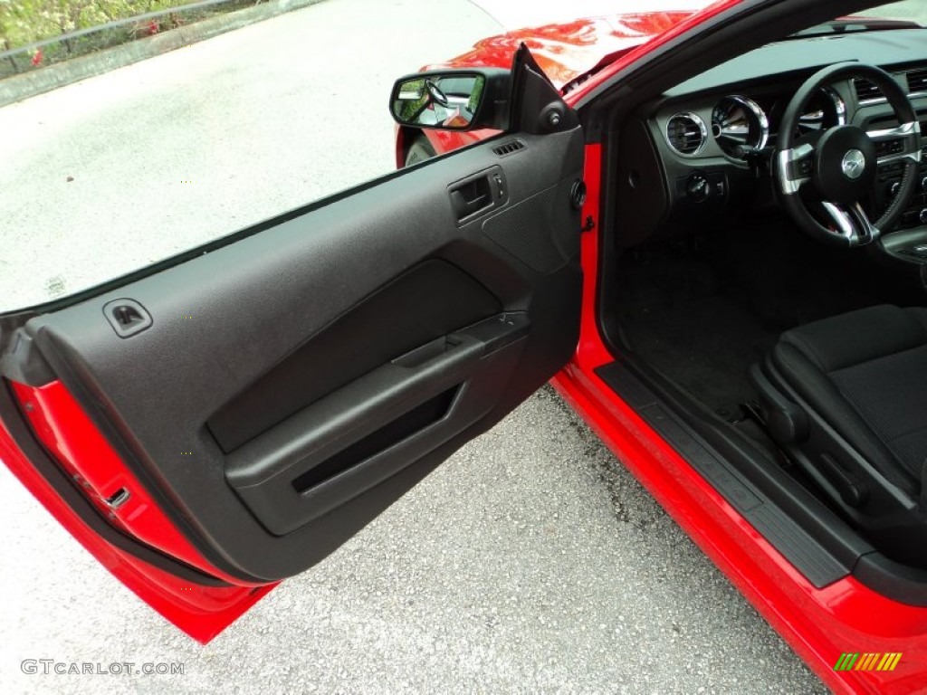 2014 Mustang V6 Coupe - Race Red / Charcoal Black photo #17