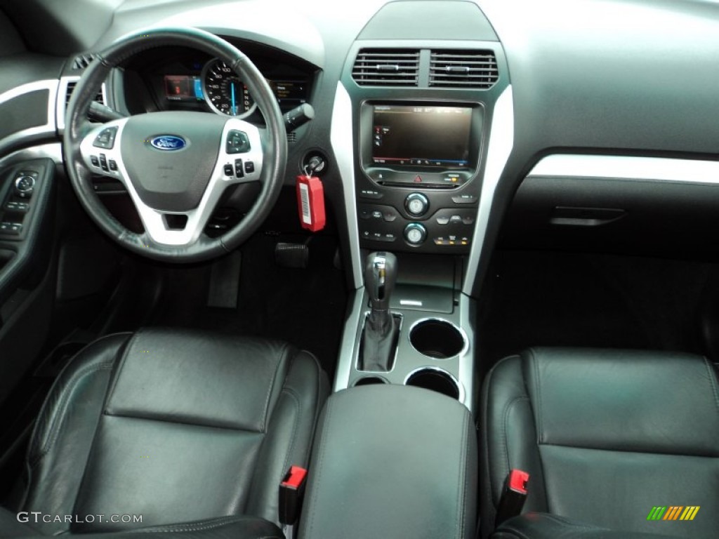 2013 Explorer XLT - Ruby Red Metallic / Charcoal Black photo #23