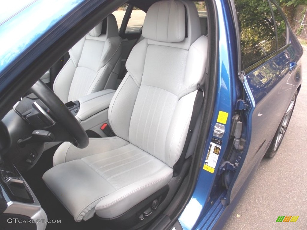 2013 BMW M5 Sedan Front Seat Photo #94536207