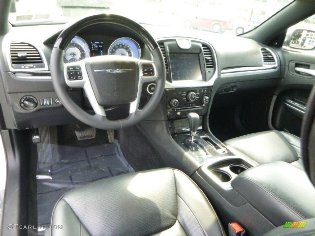 Black Interior 2014 Chrysler 300 C AWD Photo #94538755