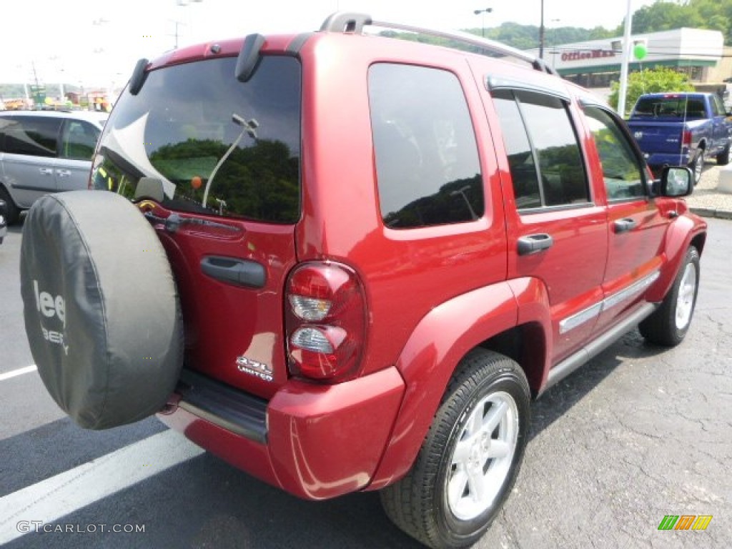 2006 Liberty Limited 4x4 - Inferno Red Pearl / Dark Khaki/Light Graystone photo #5