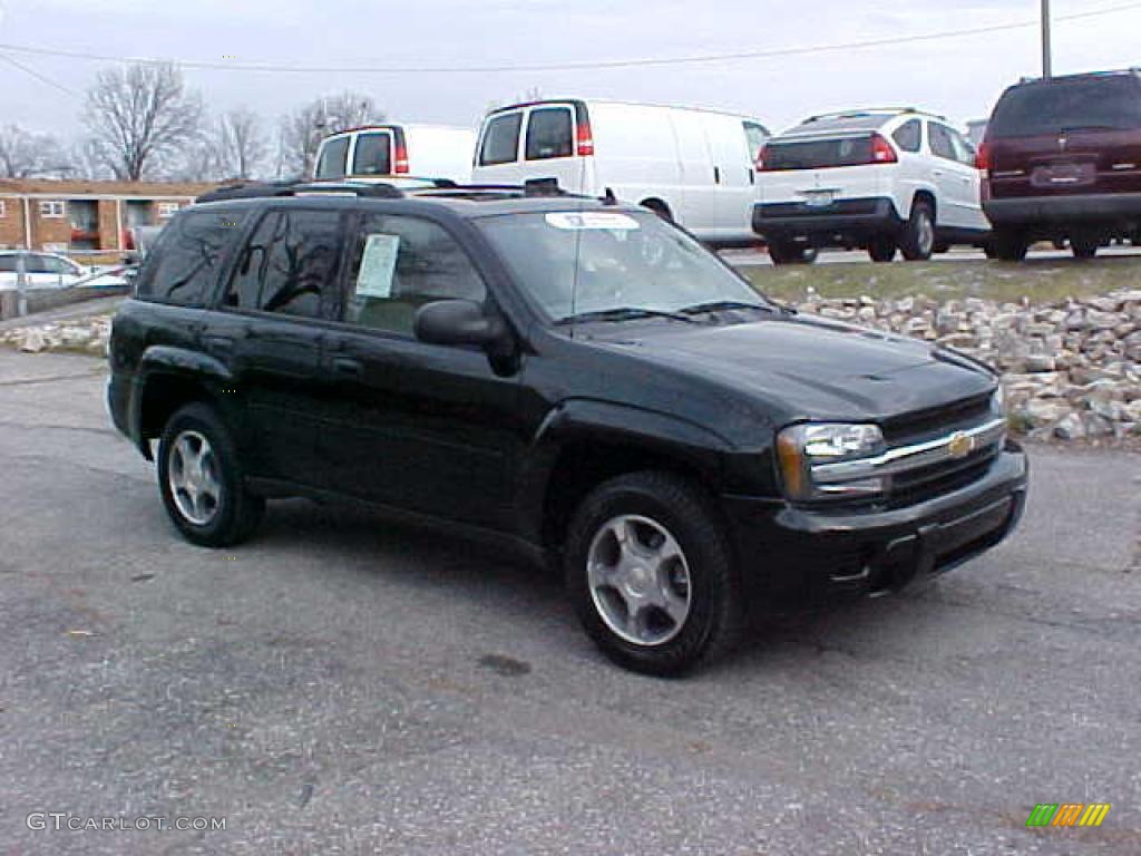 2007 TrailBlazer LS - Black / Light Gray photo #3