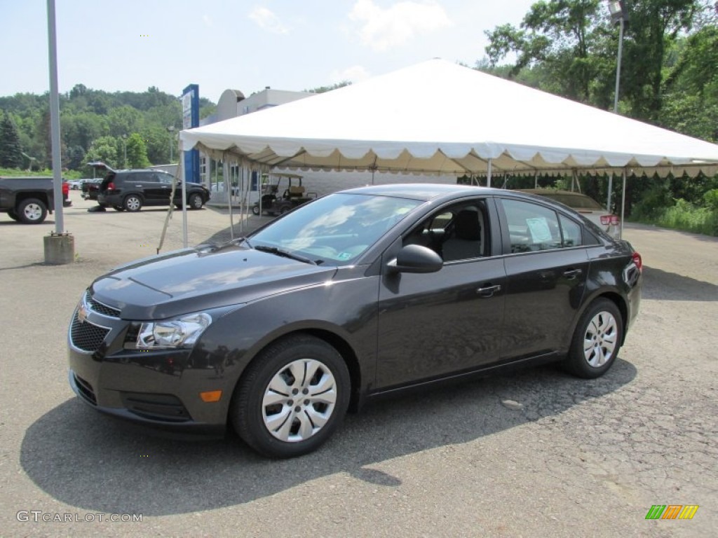 2014 Cruze LS - Tungsten Metallic / Jet Black/Medium Titanium photo #1