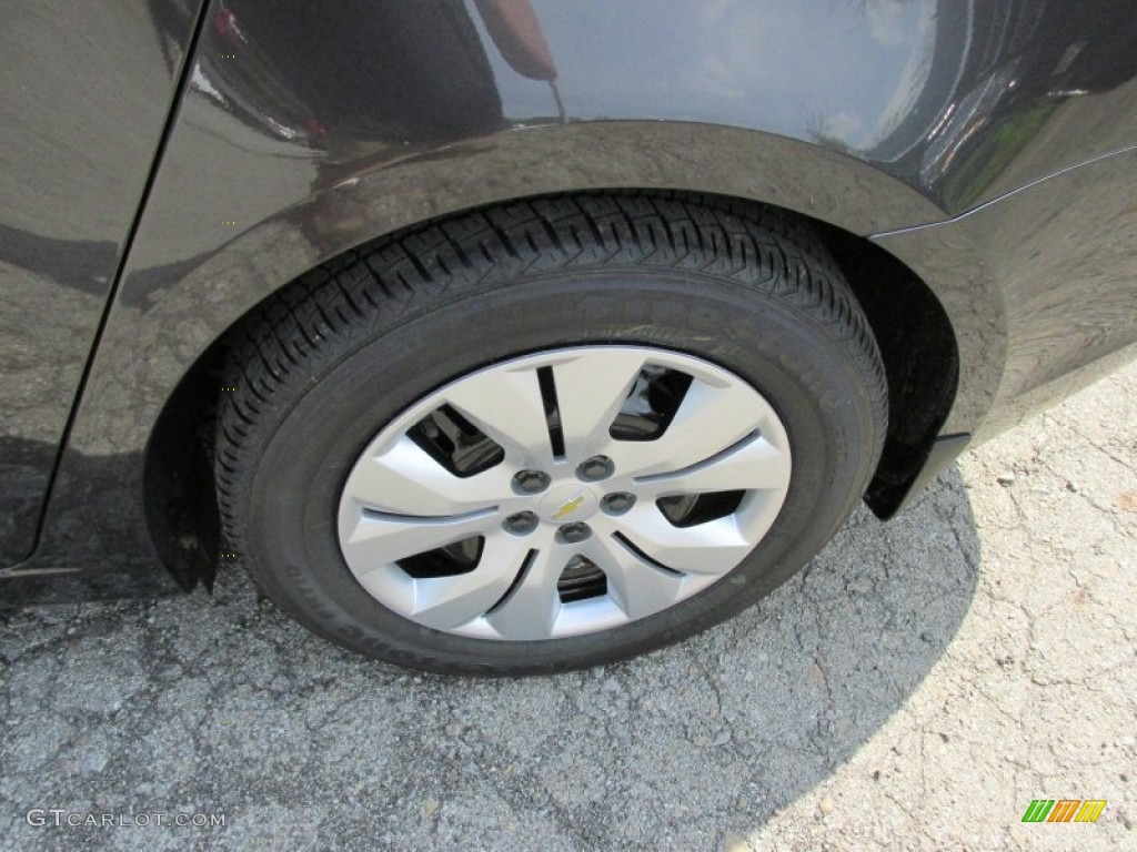 2014 Cruze LS - Tungsten Metallic / Jet Black/Medium Titanium photo #3