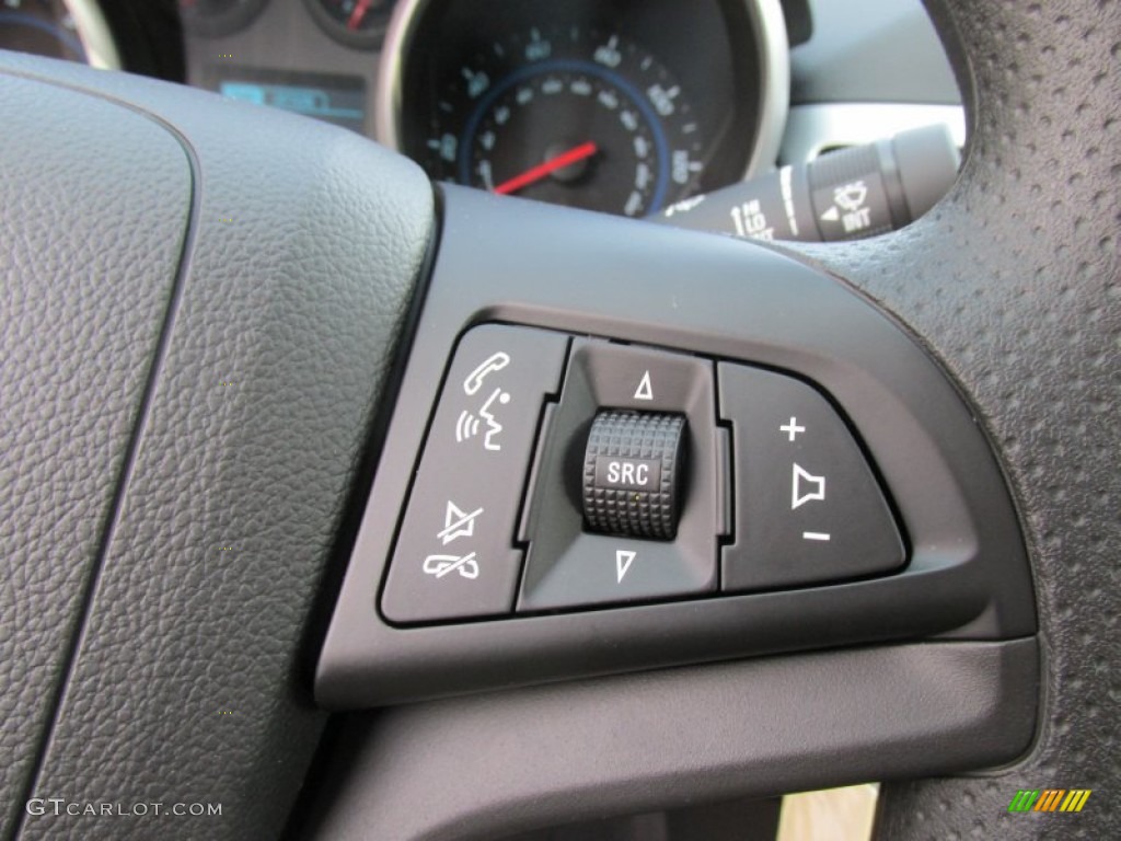 2014 Cruze LS - Tungsten Metallic / Jet Black/Medium Titanium photo #18