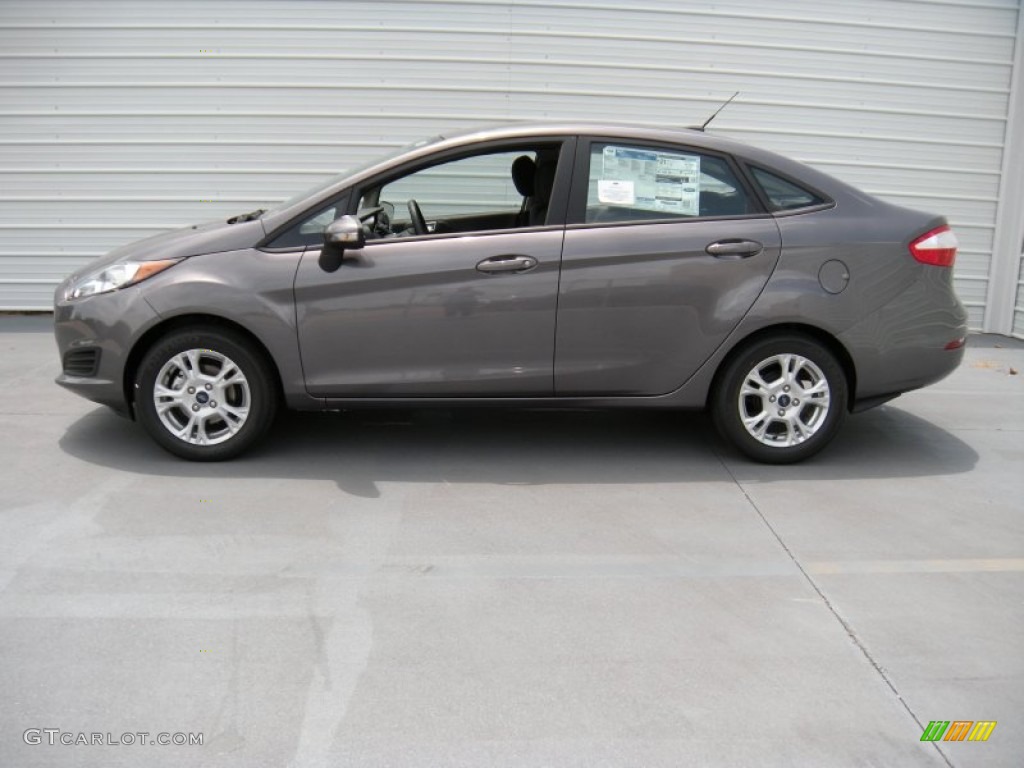 2014 Fiesta SE Sedan - Storm Gray / Charcoal Black photo #6