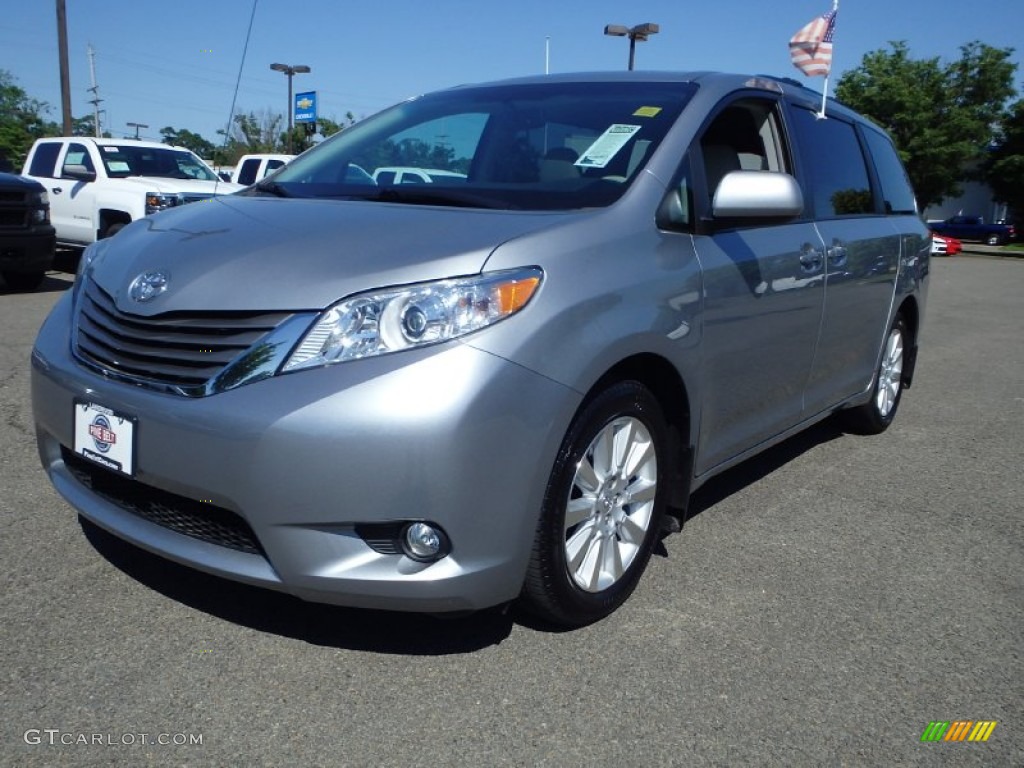 Silver Sky Metallic Toyota Sienna