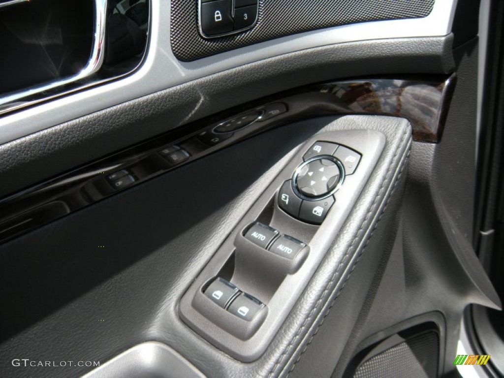 2014 Explorer Limited - White Platinum / Charcoal Black photo #27