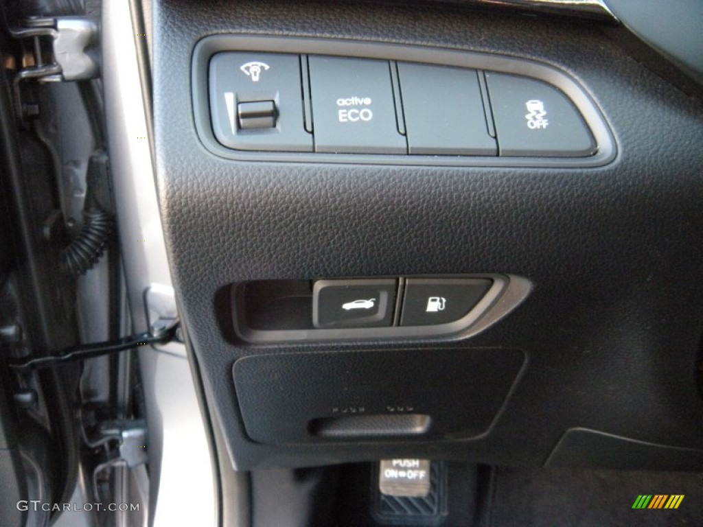 2013 Azera  - Smoke Gray Metallic / Graphite Black photo #46