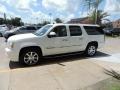 Summit White - Yukon XL Denali AWD Photo No. 3