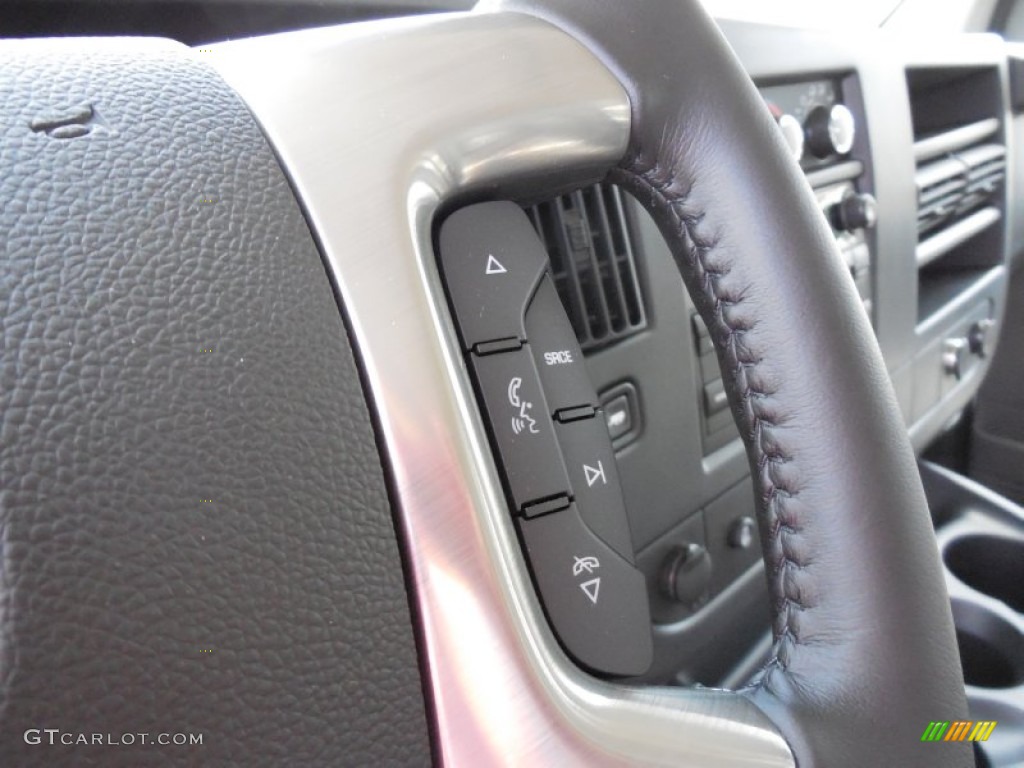 2014 Chevrolet Express 1500 Passenger LS AWD Controls Photo #94559644