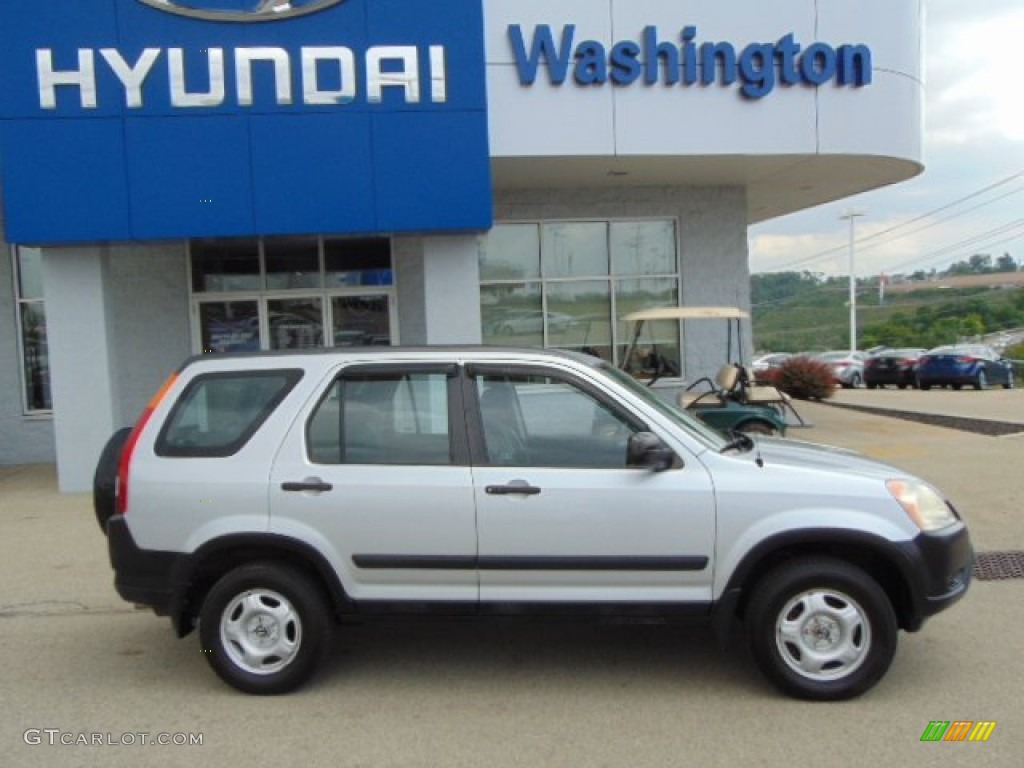 2004 CR-V LX - Satin Silver Metallic / Black photo #2