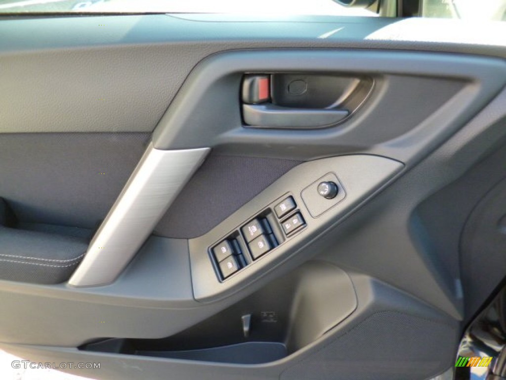 2015 Subaru Forester 2.5i Door Panel Photos