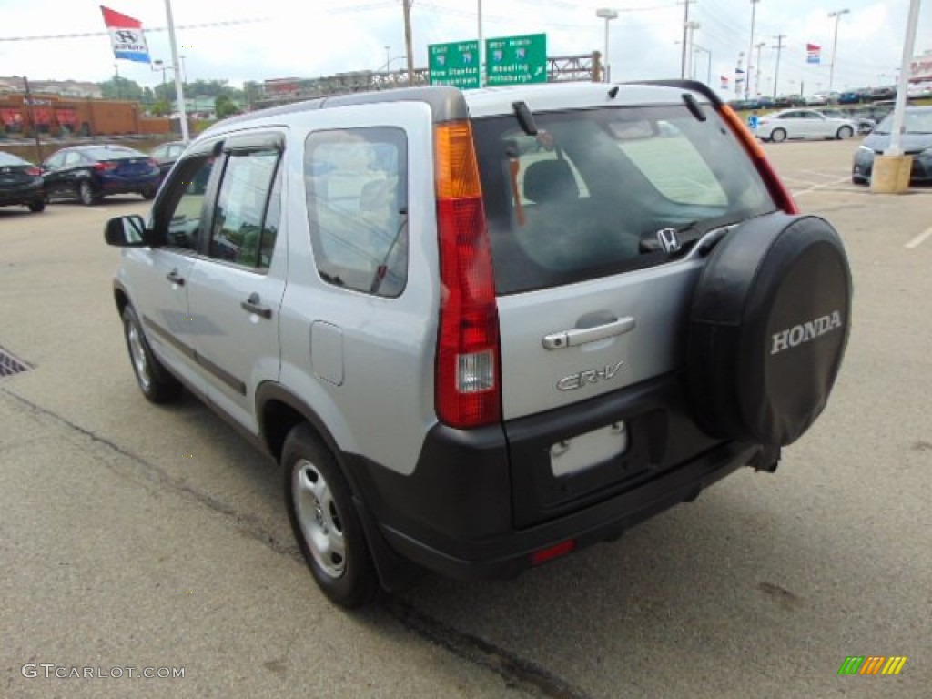 2004 CR-V LX - Satin Silver Metallic / Black photo #7