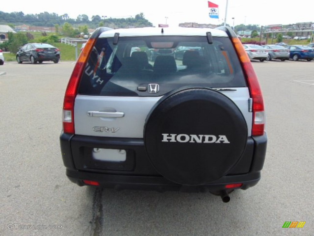 2004 CR-V LX - Satin Silver Metallic / Black photo #8