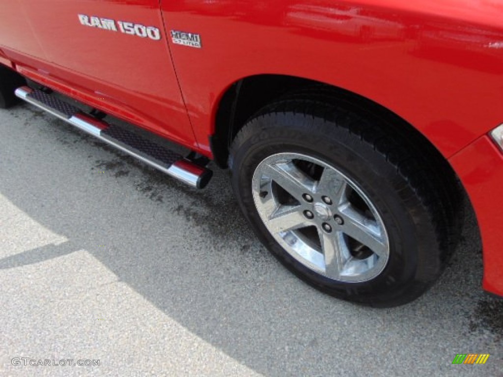 2012 Ram 1500 ST Quad Cab 4x4 - Flame Red / Dark Slate Gray/Medium Graystone photo #3