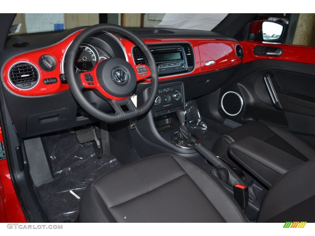 Titan Black Interior 2014 Volkswagen Beetle 1.8T Photo #94562032