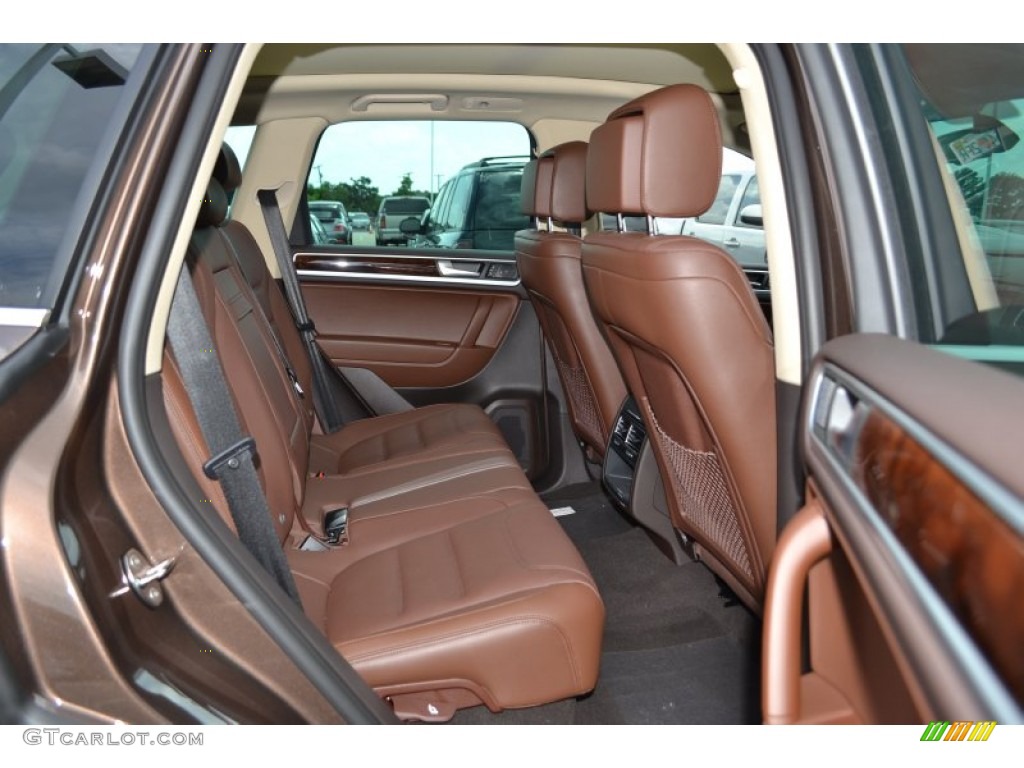 2014 Volkswagen Touareg TDI Lux 4Motion Rear Seat Photo #94562875