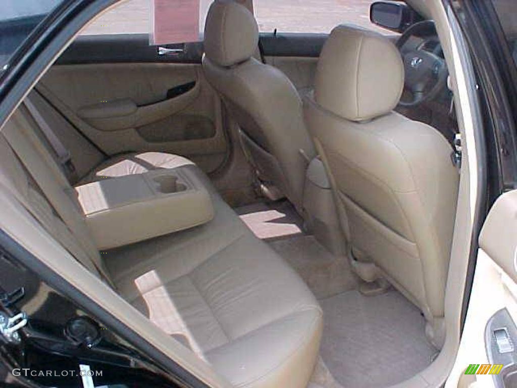2006 Accord EX-L V6 Sedan - Nighthawk Black Pearl / Ivory photo #11