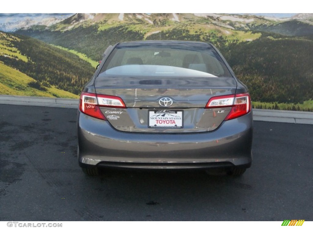 2014 Camry LE - Magnetic Gray Metallic / Ash photo #4