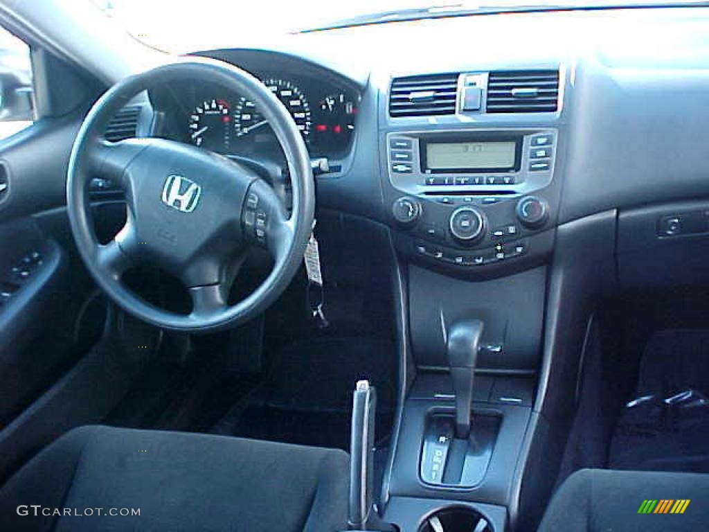 2007 Accord LX Sedan - Alabaster Silver Metallic / Black photo #11