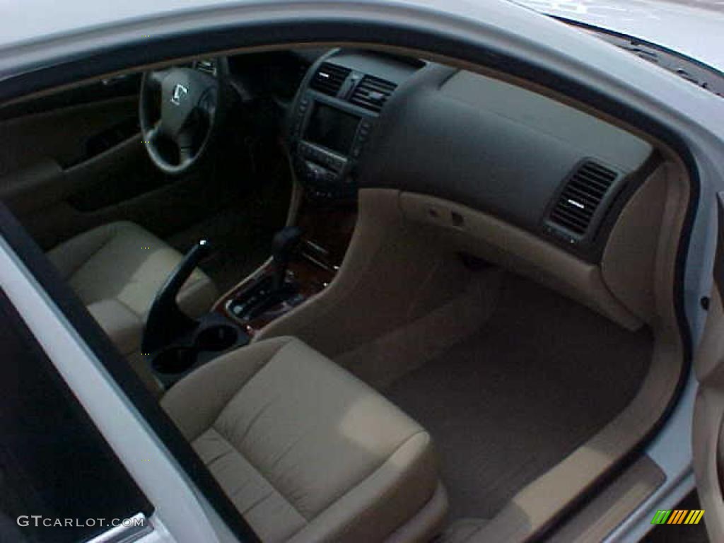2007 Accord EX Sedan - Taffeta White / Ivory photo #8