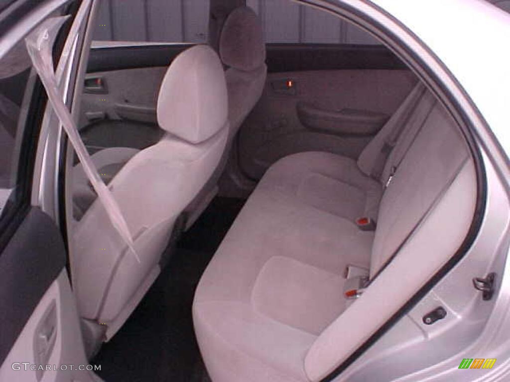 2007 Spectra LX Sedan - Silver / Gray photo #6