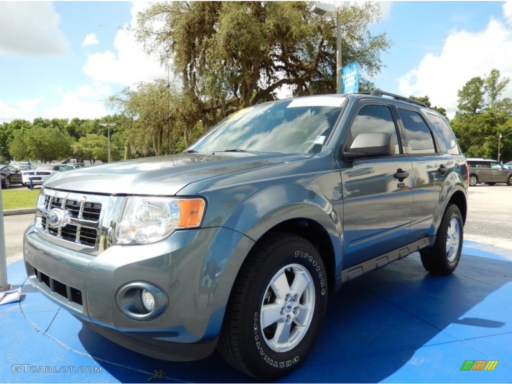 2010 Escape XLT V6 - Steel Blue Metallic / Charcoal Black photo #1