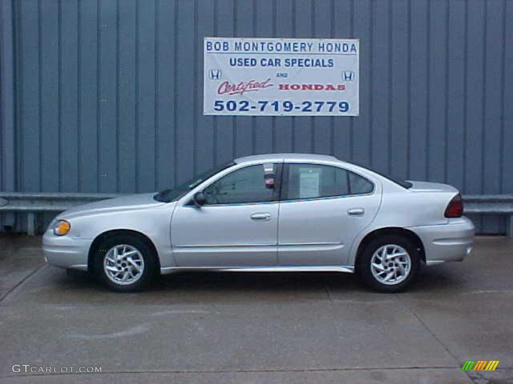 2003 Grand Am SE Sedan - Galaxy Silver Metallic / Dark Pewter photo #1