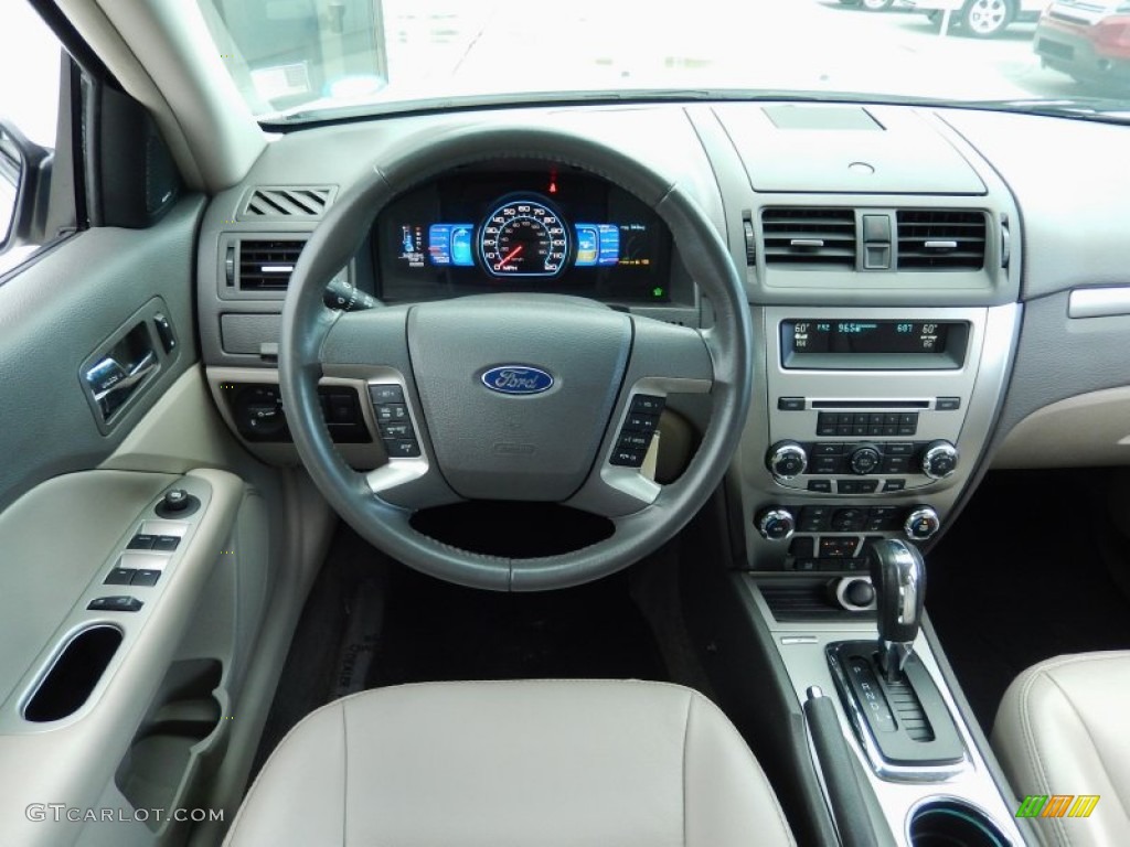 2012 Ford Fusion Hybrid Dashboard Photos