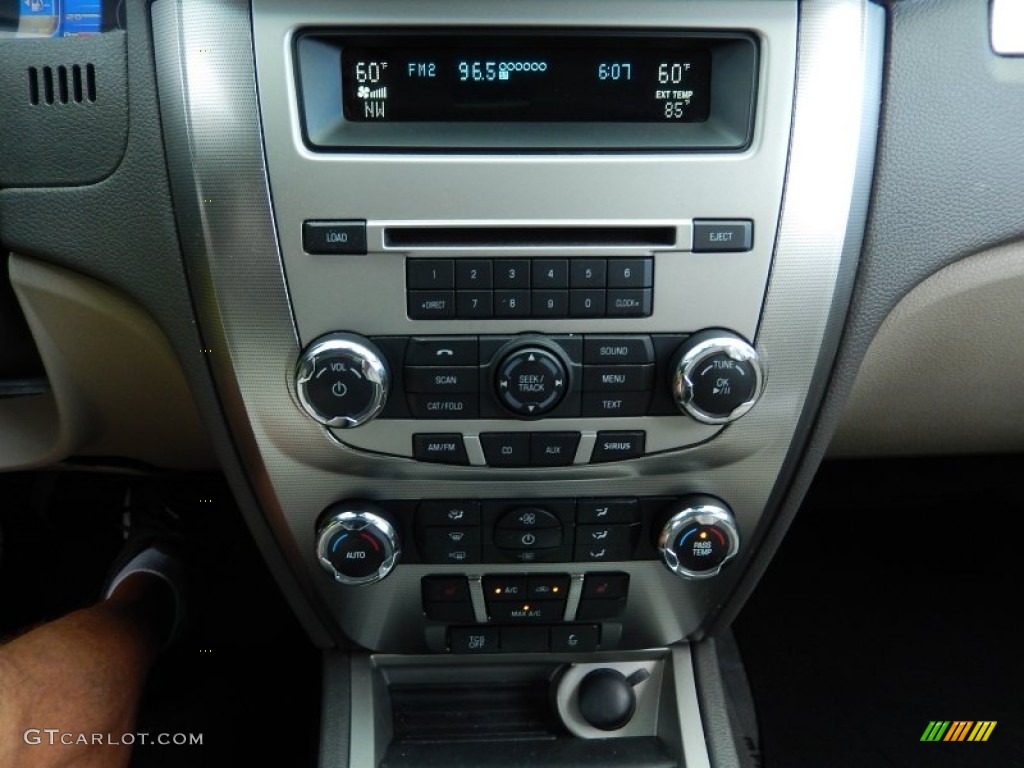 2012 Ford Fusion Hybrid Controls Photo #94577698
