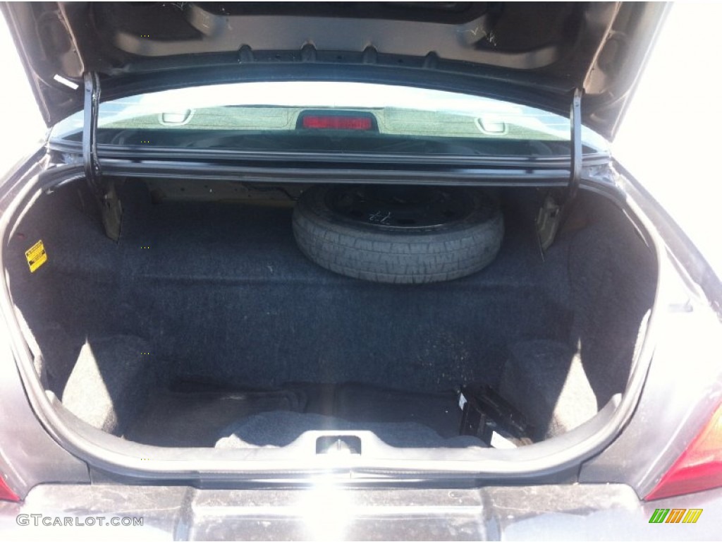 2008 Grand Marquis LS - Black Clearcoat / Charcoal Black photo #24