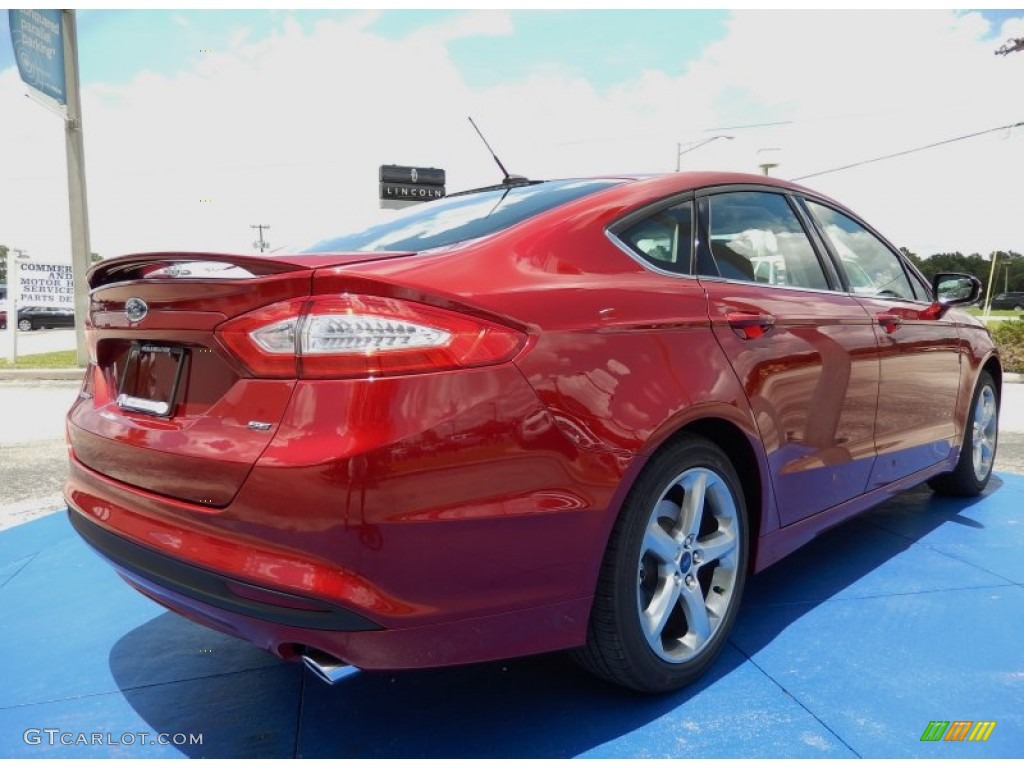 2014 Fusion SE - Ruby Red / Charcoal Black photo #3