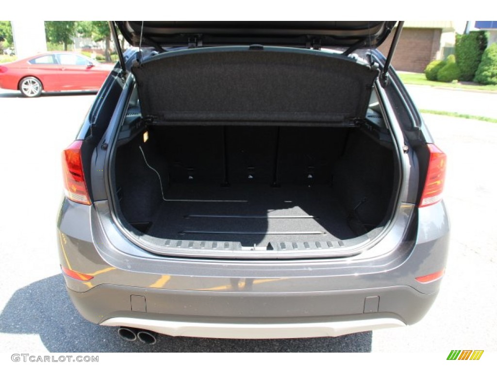 2014 BMW X1 xDrive35i Trunk Photos