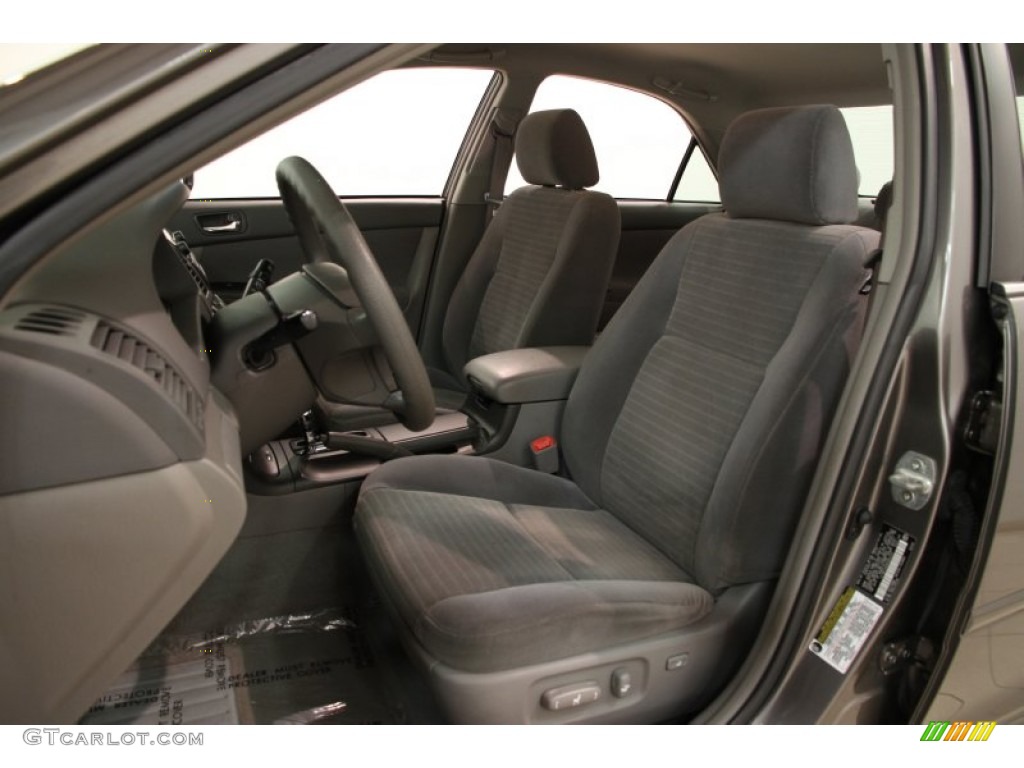 Stone Gray Interior 2006 Toyota Camry LE Photo #94581112