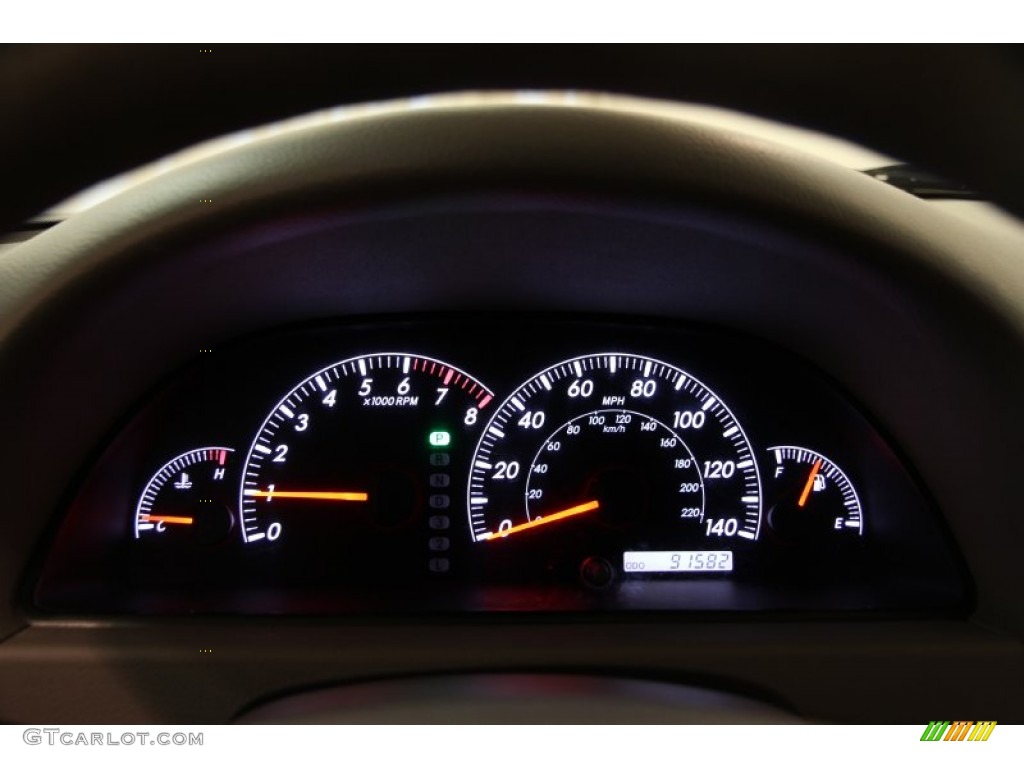 2006 Toyota Camry LE Gauges Photos