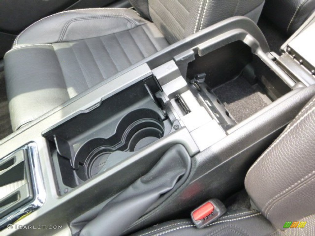 2011 Mustang V6 Premium Convertible - Grabber Blue / Charcoal Black photo #22