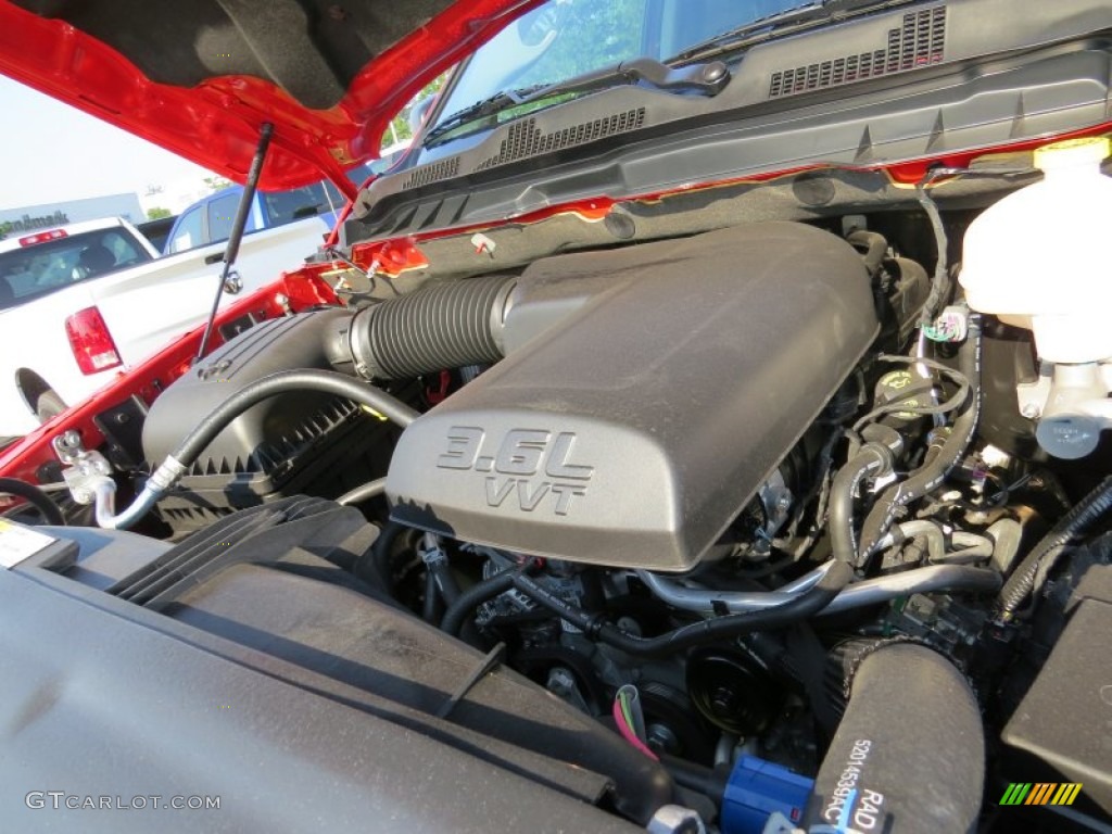 2014 1500 Big Horn Crew Cab - Flame Red / Black/Diesel Gray photo #8