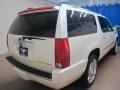 White Diamond - Escalade ESV AWD Photo No. 4