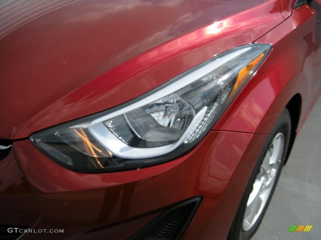 2014 Elantra SE Sedan - Red / Gray photo #9