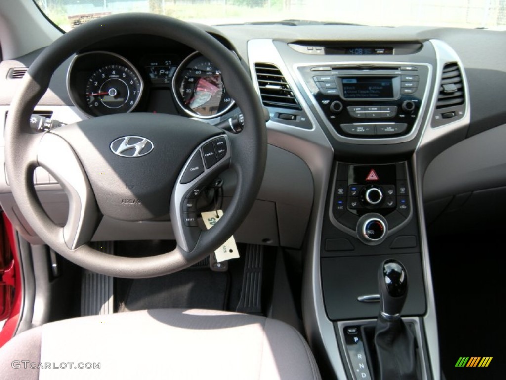 2014 Elantra SE Sedan - Red / Gray photo #24
